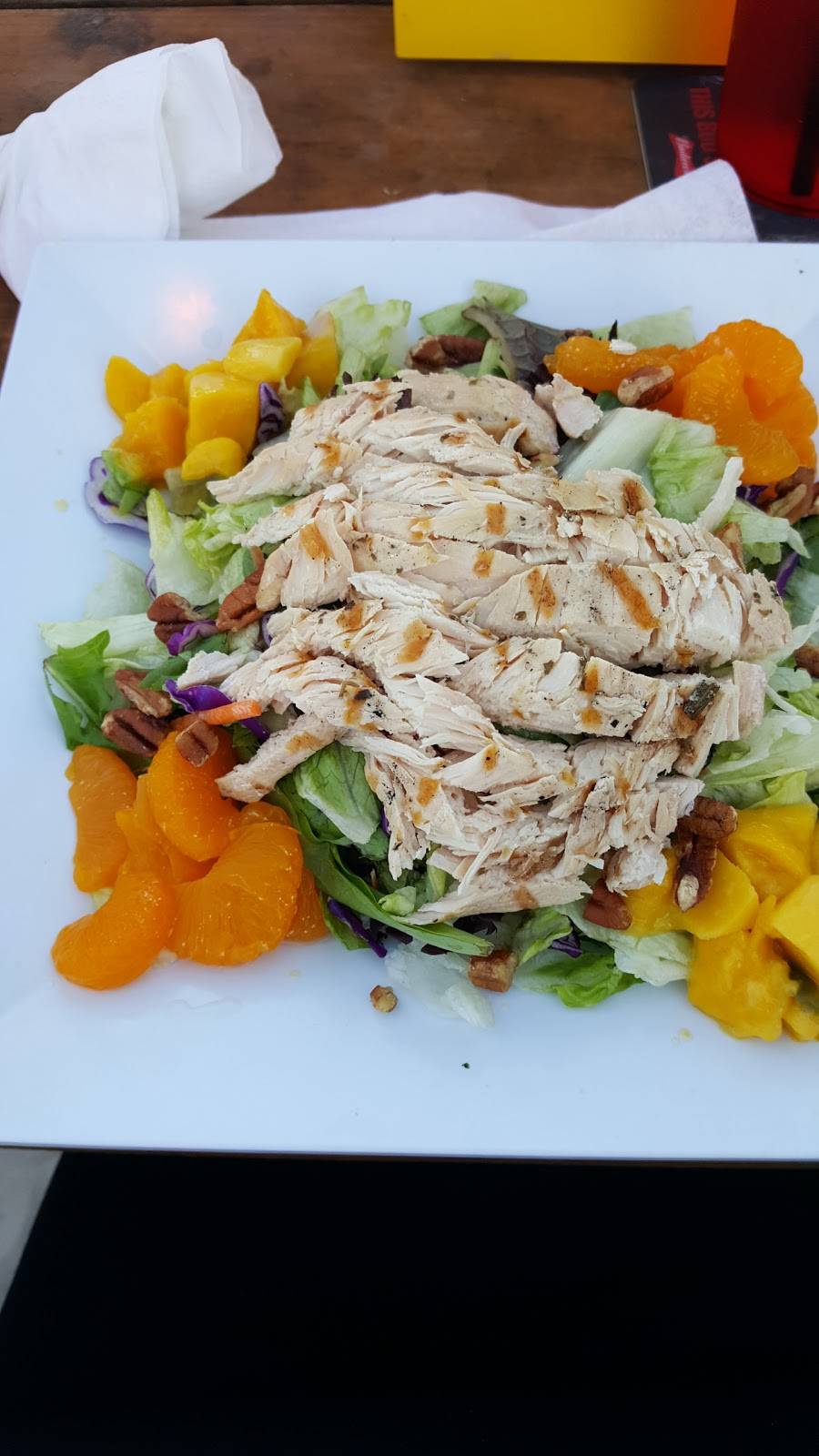 Mambos Beachside Bar & Grill | restaurant | 1300 N Atlantic Ave, Cocoa Beach, FL 32931, USA | 3217832271 OR +1 321-783-2271