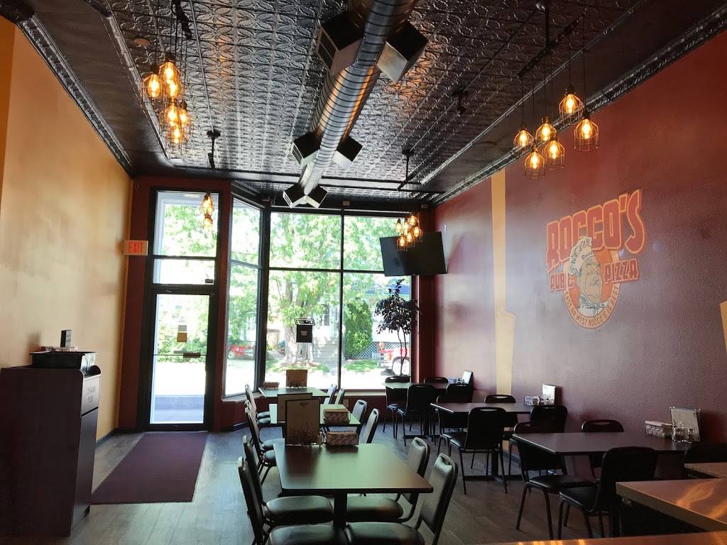 Rocco’s Pizza | restaurant | 477 W 5th St, Winona, MN 55987, USA | 5074543360 OR +1 507-454-3360