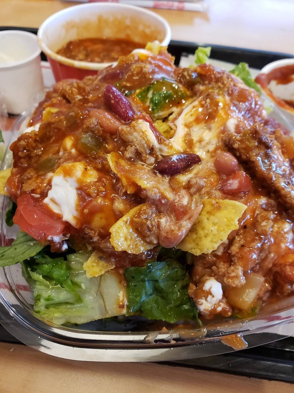 Wendys | restaurant | 560 King St N, Waterloo, ON N2L 6L3, Canada | 5197469554 OR +1 519-746-9554