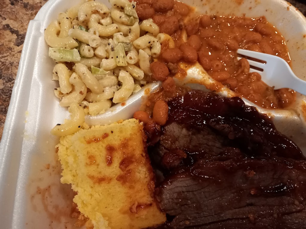 Leroys Backyard BBQ | restaurant | 401 Broadway, El Centro, CA 92243, USA | 7606756546 OR +1 760-675-6546