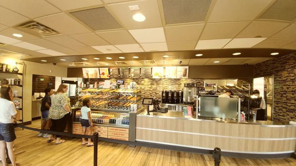 Krispy Kreme | bakery | 520 Main St, Saco, ME 04072, USA | 2075368219 OR +1 207-536-8219