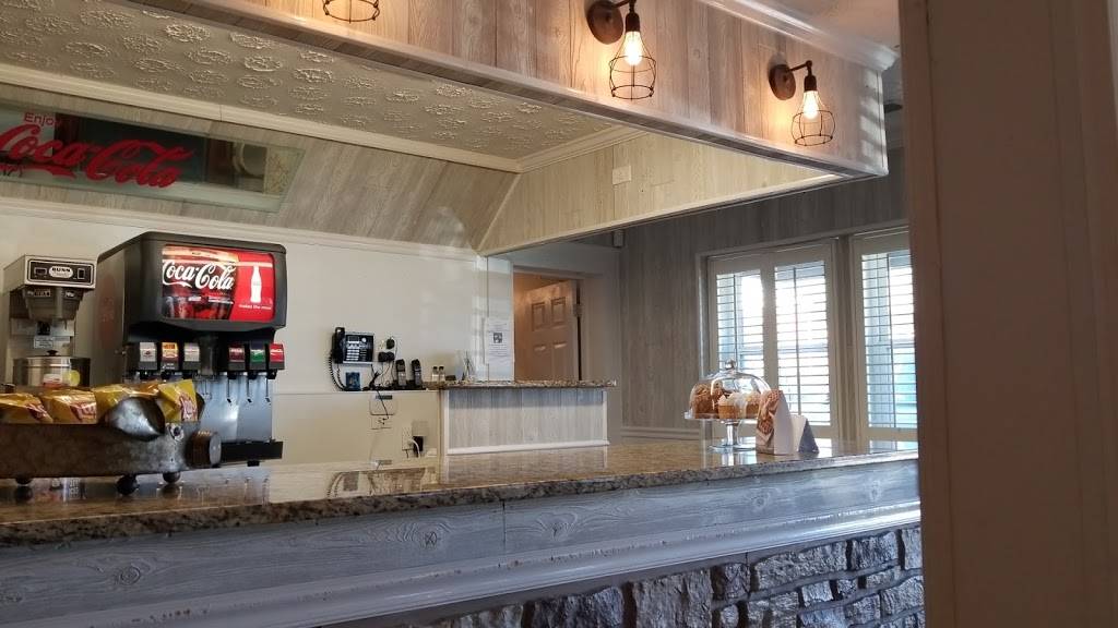 Verona Angilos Pizza | restaurant | 2011 Verona-Mudlick Rd, Verona, KY 41092, USA | 8594852011 OR +1 859-485-2011