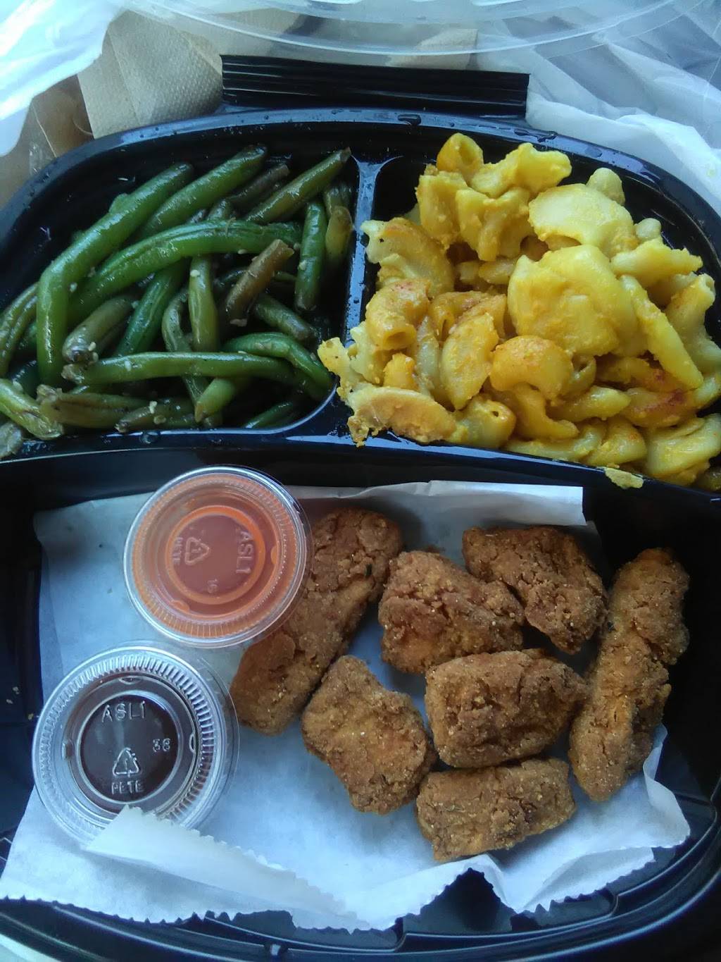 VelTree - Vegan Soulfood | restaurant | 7945 N Tryon St #110, Charlotte, NC 28262, USA | 9803550075 OR +1 980-355-0075