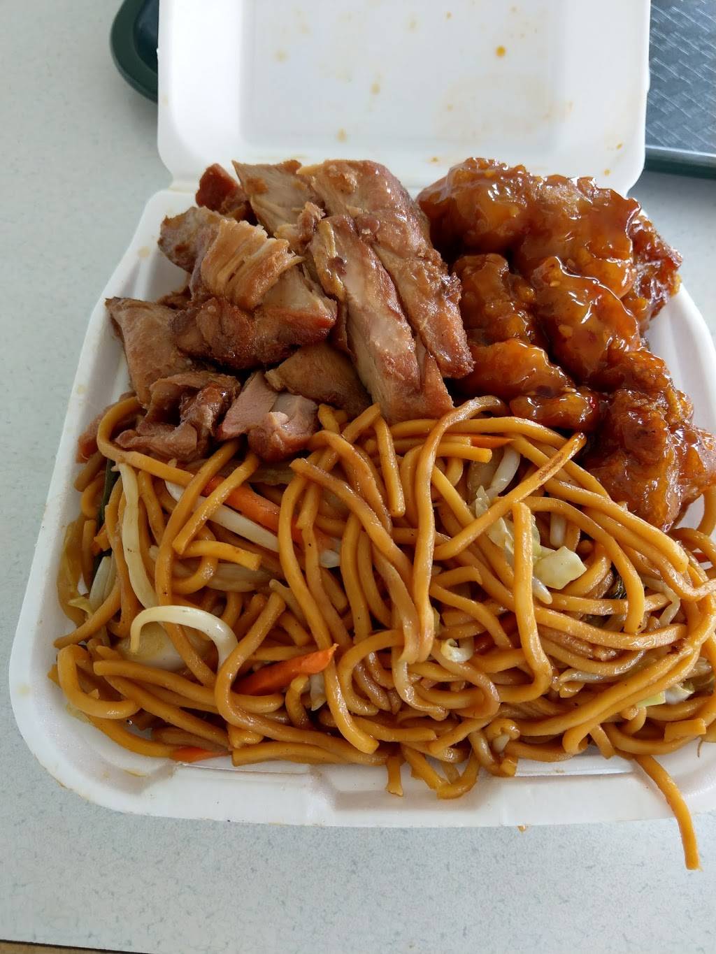 The Wok Experience | restaurant | 2124 CA-1, Lomita, CA 90717, USA | 3103258428 OR +1 310-325-8428