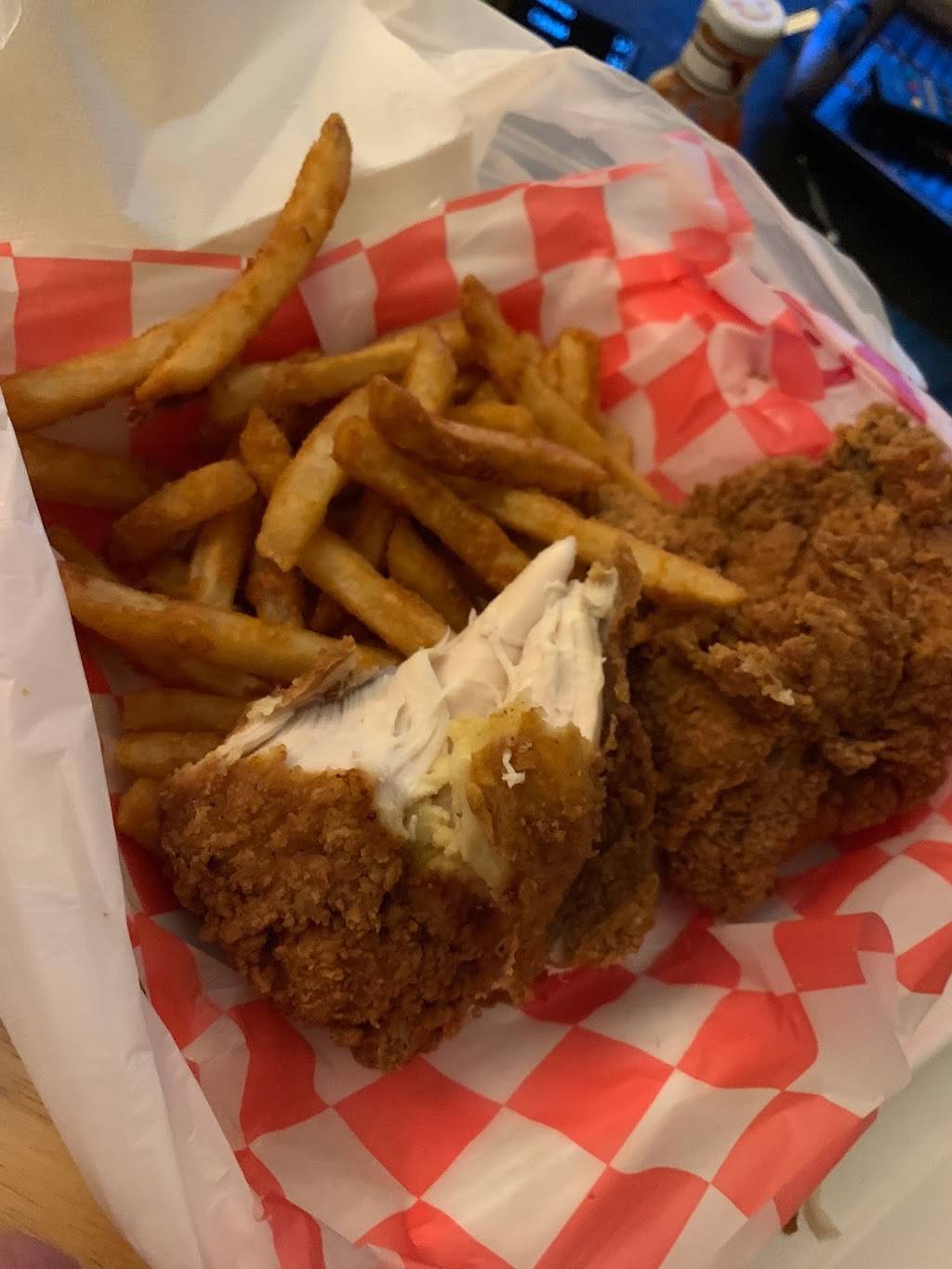 The Fried Rooster | restaurant | 3128 The Plaza, Charlotte, NC 28205, USA | 9802198033 OR +1 980-219-8033