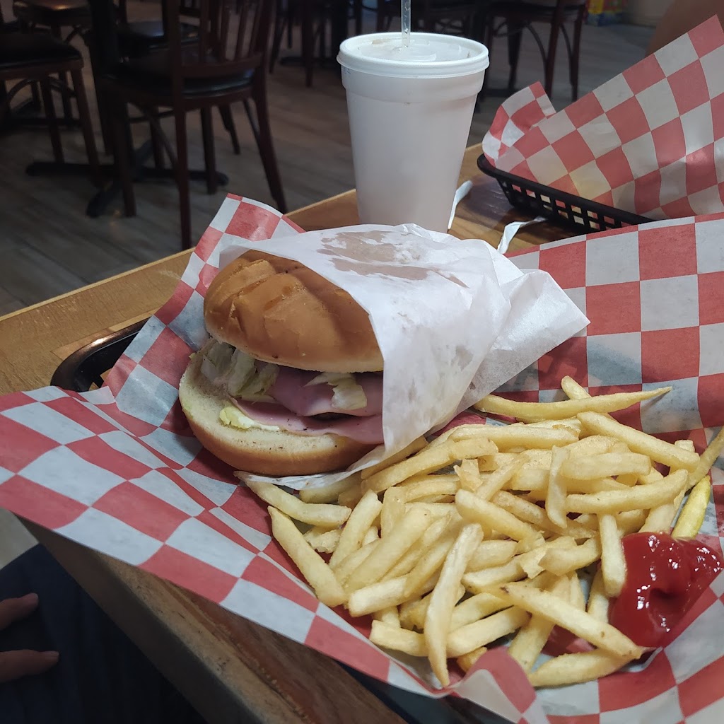 Pino Burger | restaurant | 611 Shiloh Rd, Laredo, TX 78045, USA | 9566020484 OR +1 956-602-0484