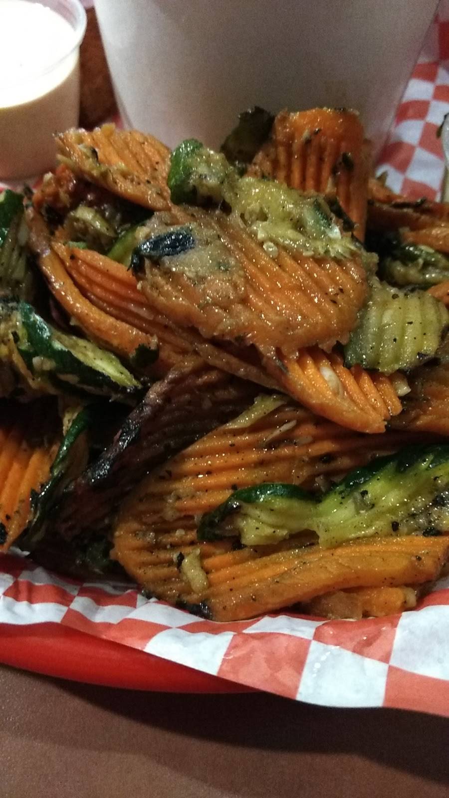 Q Fanatic BBQ & Grill | restaurant | 180 Miller Rd, Champlin, MN 55316, USA | 6124406628 OR +1 612-440-6628