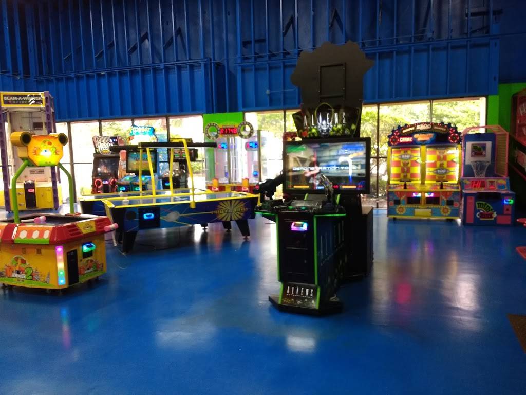 AirHeads Adventure Arena Orlando | restaurant | 33 W Pineloch Ave, Orlando, FL 32806, USA | 4074776753 OR +1 407-477-6753