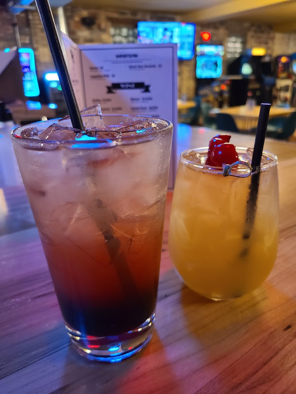 Cherry Lanes Arcade Bar | restaurant | 127 N 4th Ave, Sturgeon Bay, WI 54235, USA | 9208180093 OR +1 920-818-0093