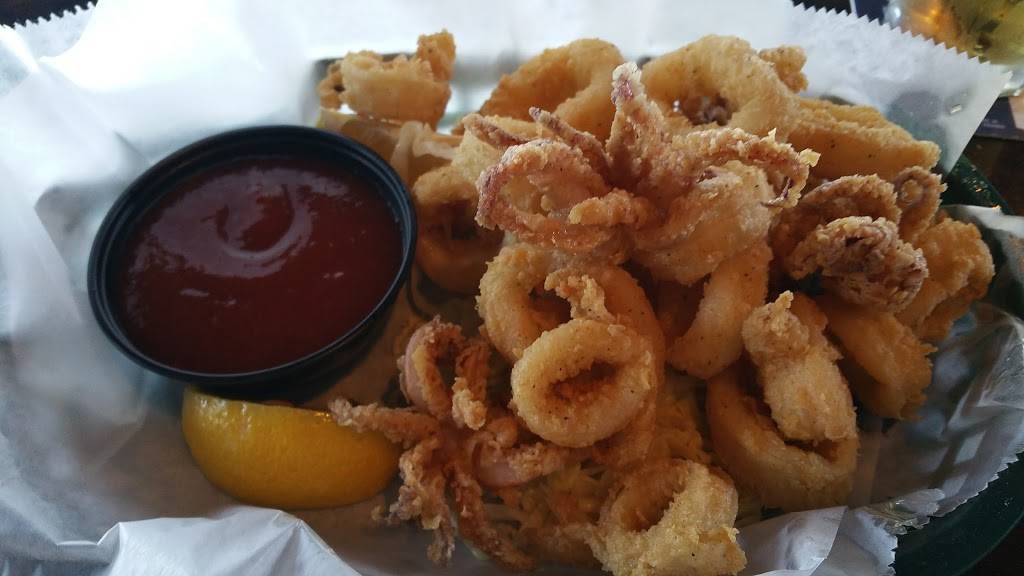 Fatty Magoos Bar & Eatery | restaurant | 551 S Bolingbrook Dr, Bolingbrook, IL 60440, USA | 6303128825 OR +1 630-312-8825