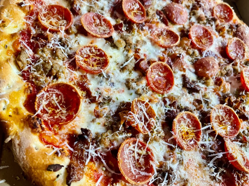 The Ricochet | restaurant | 35 Manchester Rd Ste. 10, Derry, NH 03038, USA | 6034346500 OR +1 603-434-6500