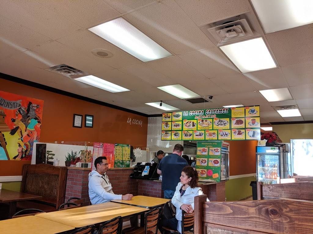 SalvaMex | restaurant | 14400 Ambaum Blvd SW suite e, Burien, WA 98166, USA | 2064534534 OR +1 206-453-4534