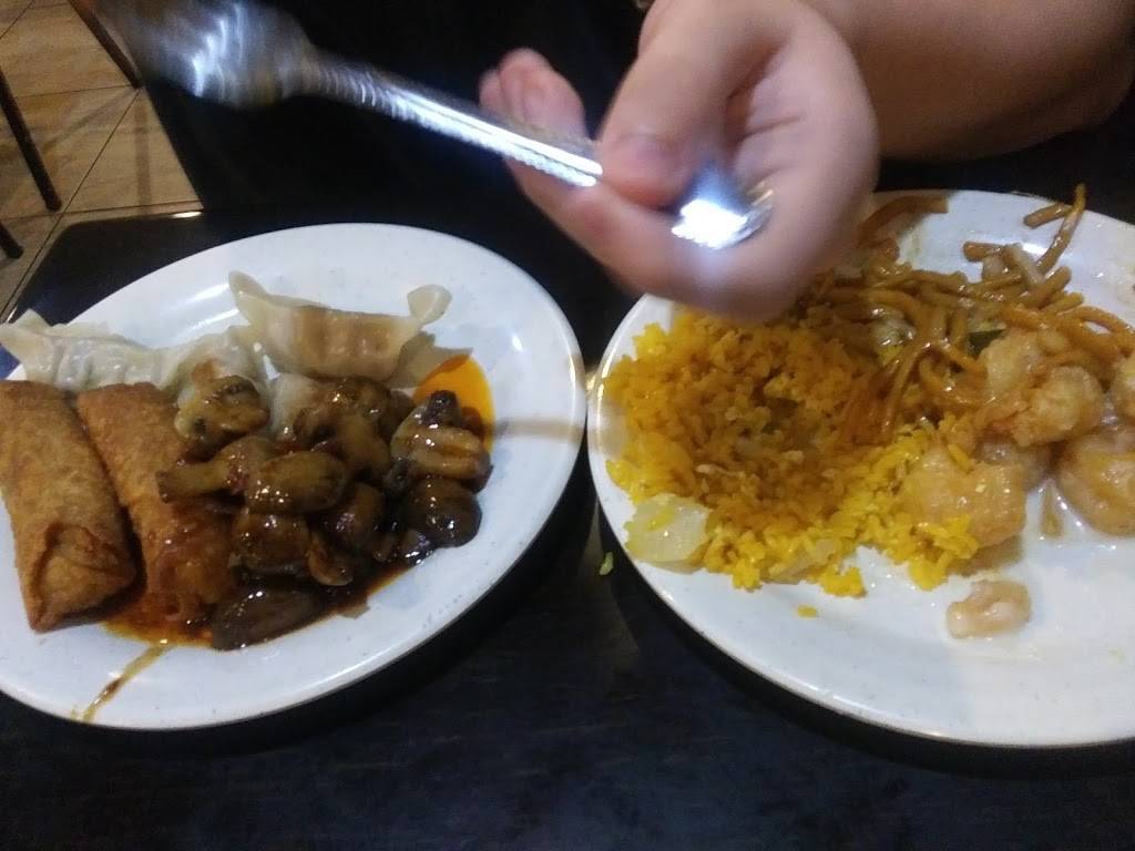 Hot Wok | restaurant | 31575 LA-16 Ste G, Denham Springs, LA 70726, USA | 2256678831 OR +1 225-667-8831