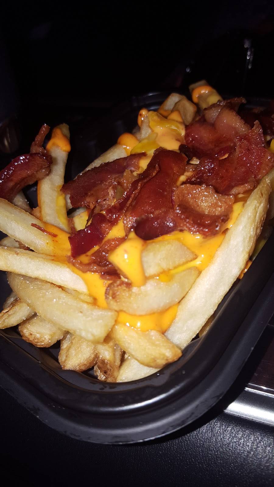 Wendys | restaurant | 210 Glen St, Glen Cove, NY 11542, USA | 5166767023 OR +1 516-676-7023