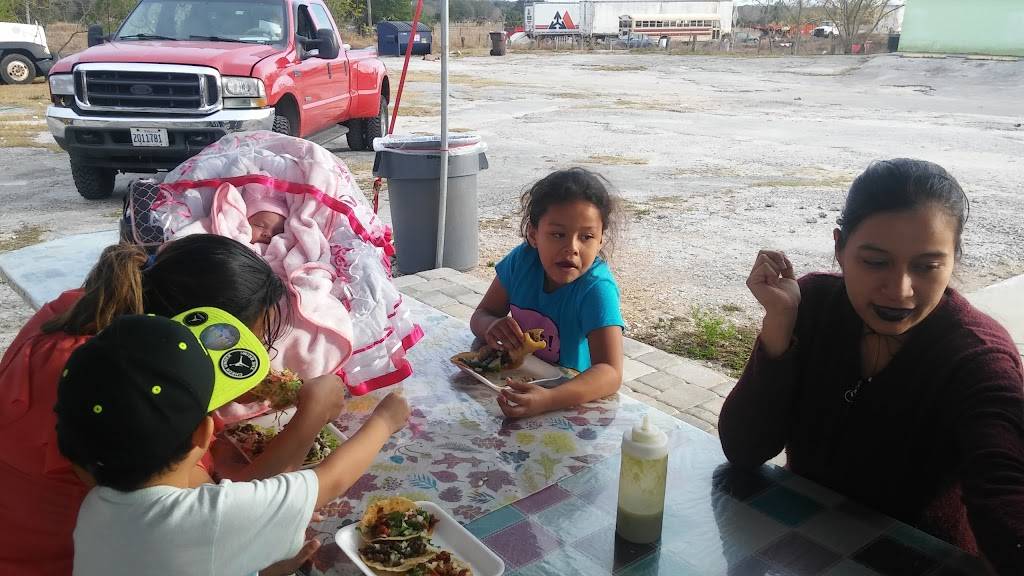 Munchies Boricua | restaurant | 2551 US-92, Haines City, FL 33844, USA | 3213159084 OR +1 321-315-9084