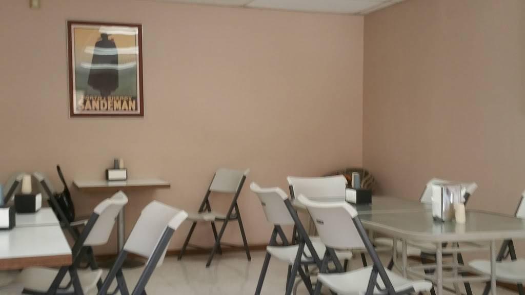 Sandwich Shoppe | meal takeaway | 1939 N Fine Ave # 102, Fresno, CA 93727, USA | 5592511899 OR +1 559-251-1899