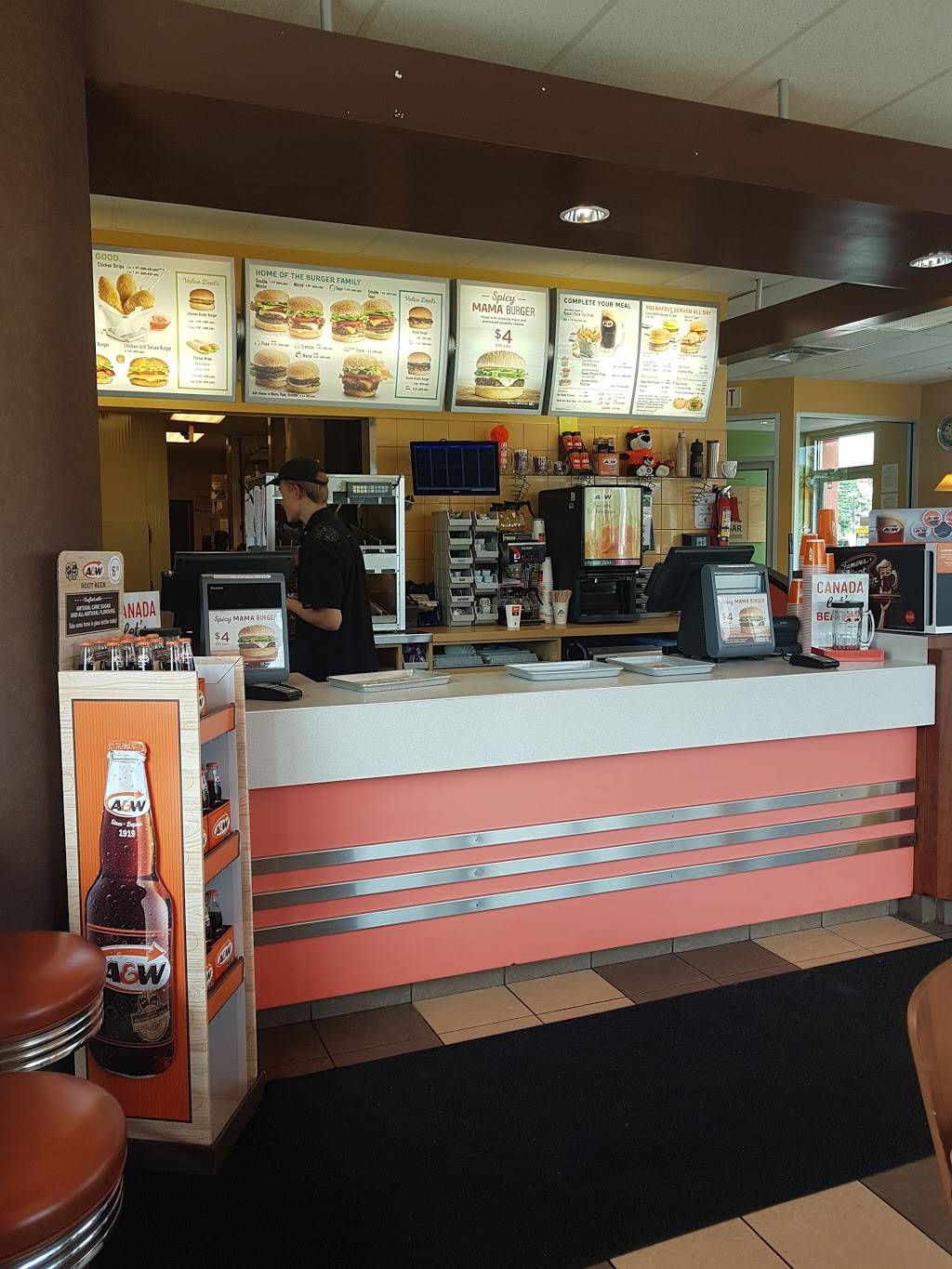 A&W Canada | restaurant | 1811 Walkers Line, Burlington, ON L7M 0H6, Canada | 2894275863 OR +1 289-427-5863