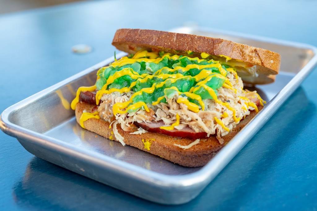 Dive Bar | restaurant | 1116 Business Loop 70 E, Columbia, MO 65201, USA | 5736079523 OR +1 573-607-9523