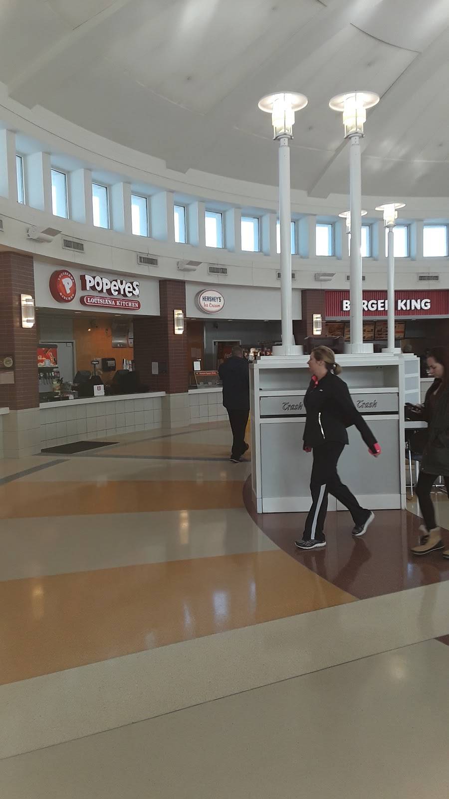 Popeyes Louisiana Kitchen | restaurant | 46402 Middle Ridge Rd, Amherst, OH 44001, USA | 4409855500 OR +1 440-985-5500