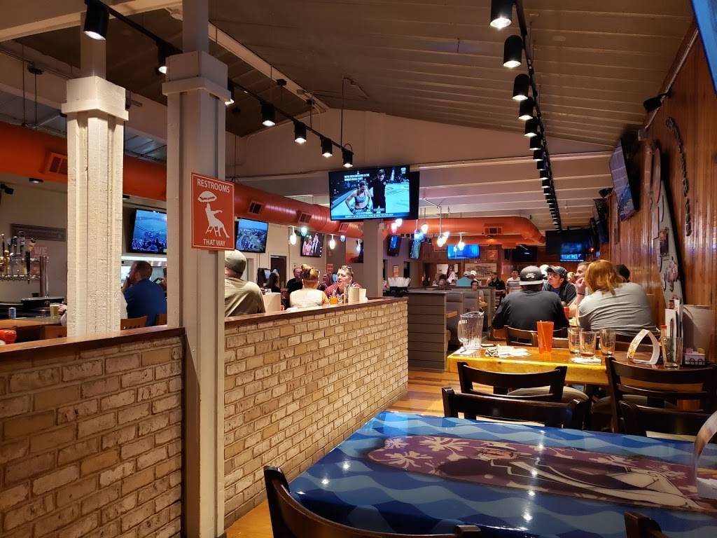 Hooters | restaurant | 4620 Lincoln Ave, Evansville, IN 47715, USA | 8124750229 OR +1 812-475-0229