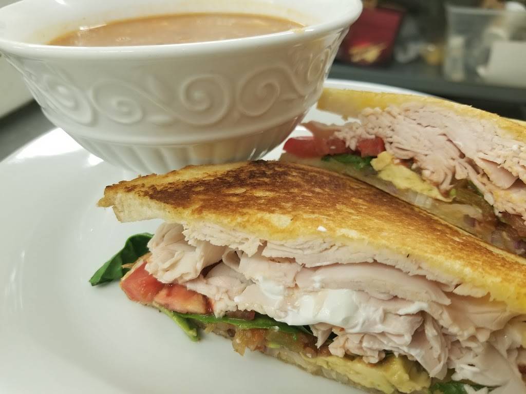 Donkey Js Deli | cafe | 18966 CA-88, Lockeford, CA 95237, USA | 2097275463 OR +1 209-727-5463