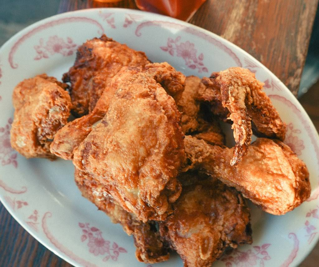 Bobwhite Lunch and Supper Counter | restaurant | 94 Avenue C, New York, NY 10009, USA | 2122282972 OR +1 212-228-2972