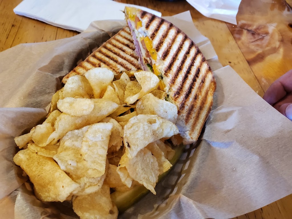 Reservoir Brewing | restaurant | 181 S Purcell Blvd, Pueblo West, CO 81007, USA | 7196478864 OR +1 719-647-8864