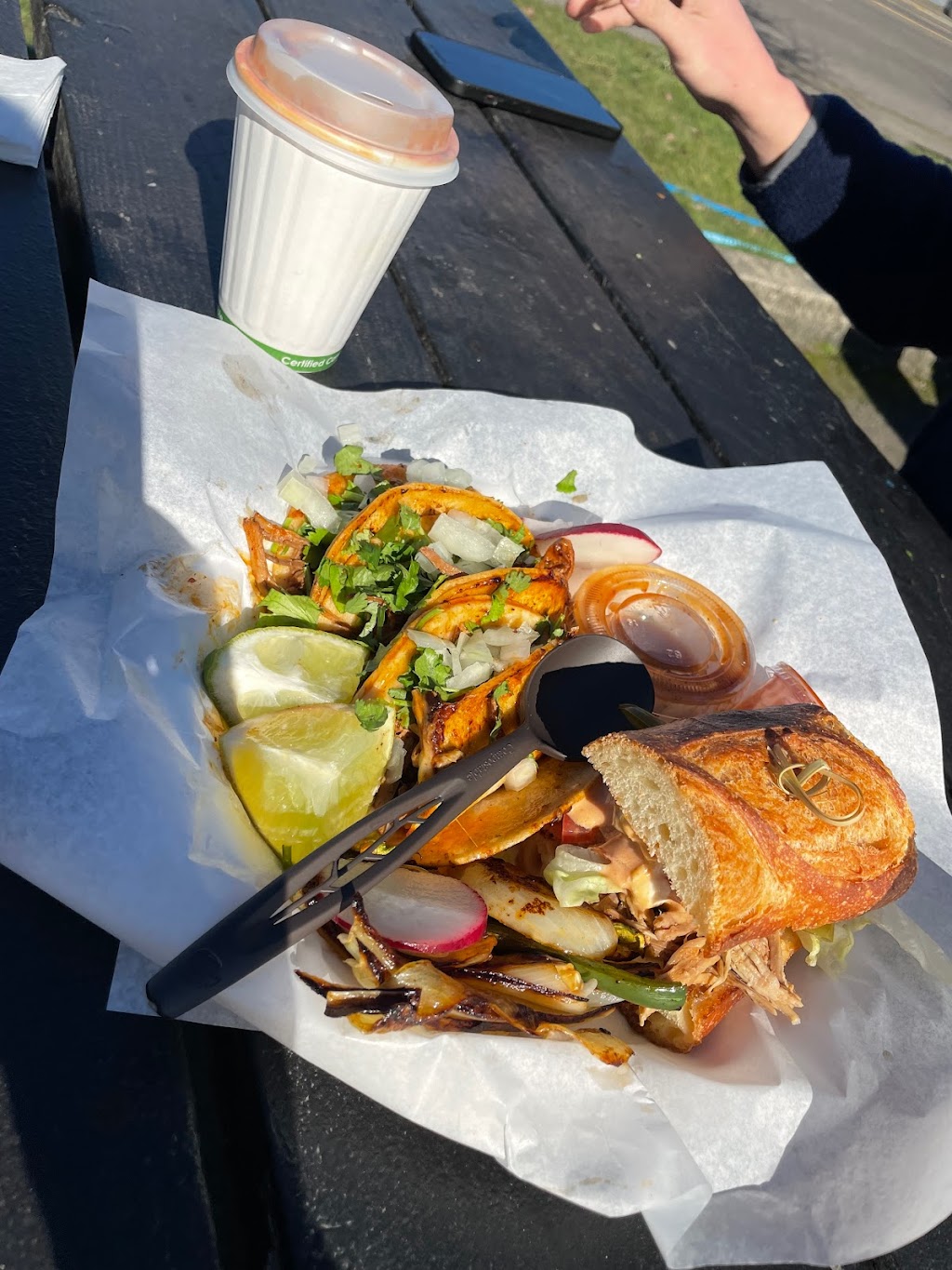 Las Originales PDX | restaurant | 600 SE 146th Ave, Portland, OR 97233, USA | 9713794311 OR +1 971-379-4311