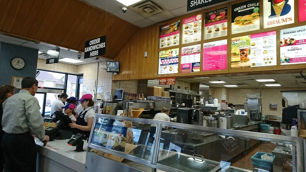 Braums Ice Cream & Burger Restaurant | restaurant | 2201 S Country Club Rd, El Reno, OK 73036, USA | 4052629060 OR +1 405-262-9060
