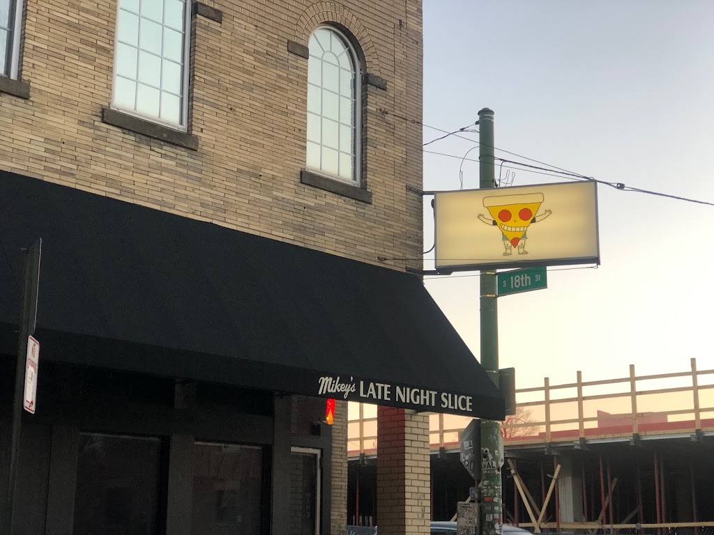 Mikeys Late Night Slice | restaurant | 892 Oak St, Columbus, OH 43205, USA | 6149271136 OR +1 614-927-1136