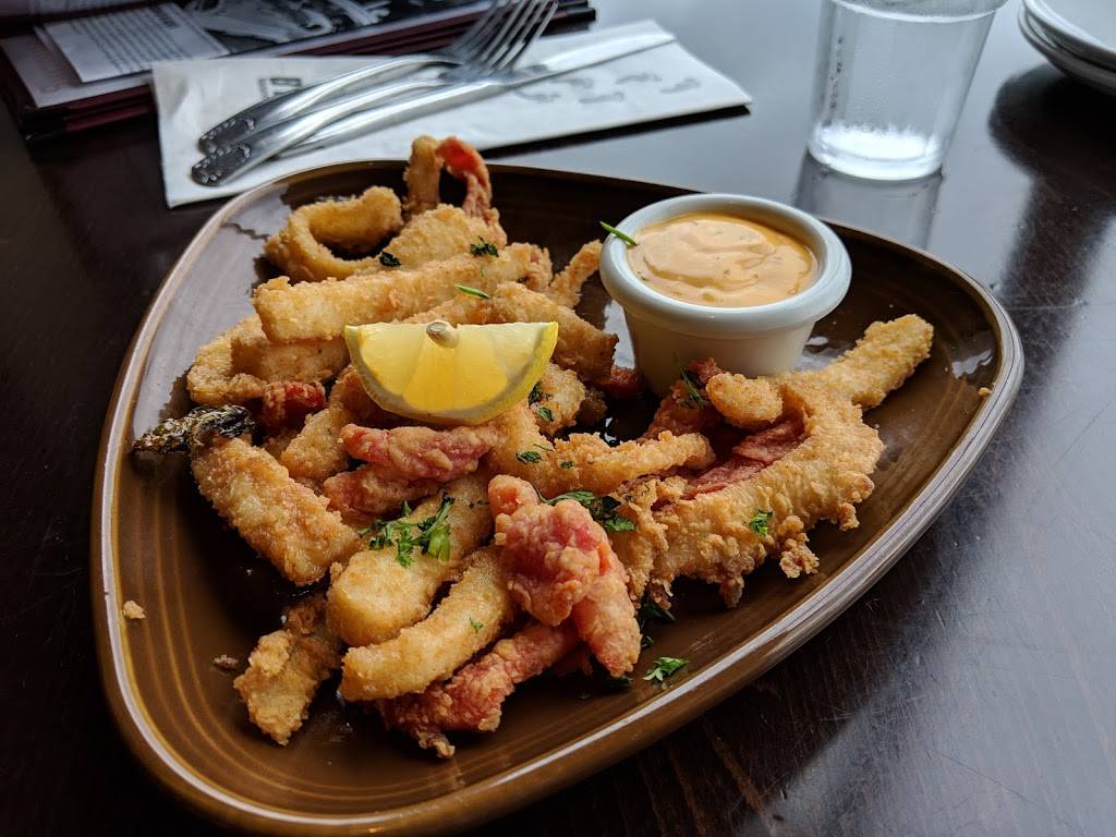 Beaches Restaurant & Bar | restaurant | 1919 SE Columbia River Dr, Vancouver, WA 98661, USA | 3606991592 OR +1 360-699-1592