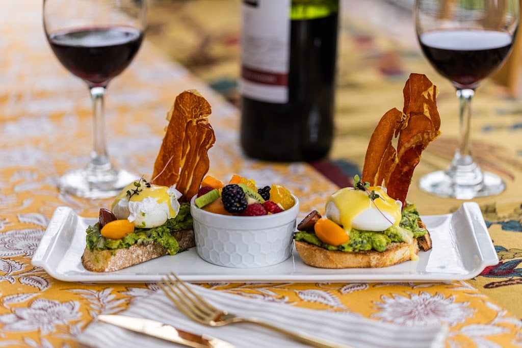 Sophies Harvest Kitchen | restaurant | 914 Bergamo Ave, San Jacinto, CA 92583, USA | 7029065387 OR +1 702-906-5387