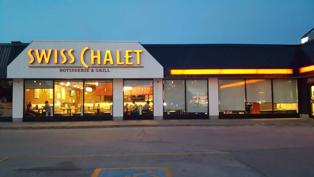 Swiss Chalet | restaurant | 85 Barrie View Dr, Barrie, ON L4N 8V4, Canada | 7057330791 OR +1 705-733-0791