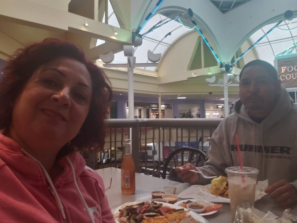 Molcajetes | restaurant | 4200 South Fwy, Fort Worth, TX 76115, USA | 8178068629 OR +1 817-806-8629