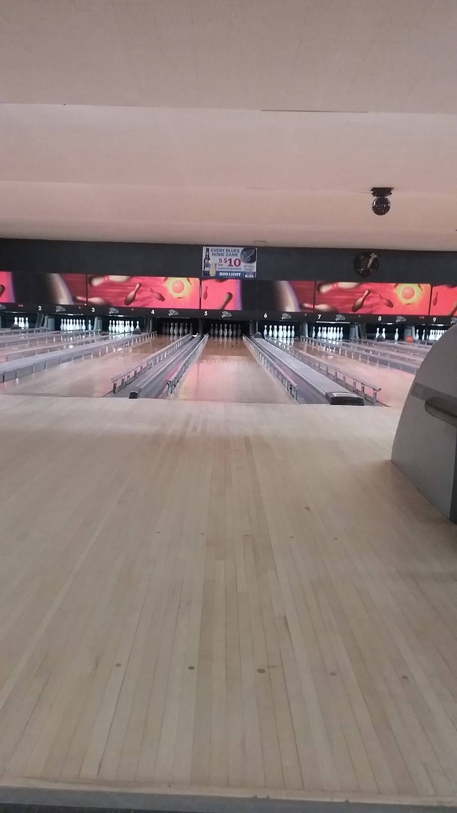 Bowl Haven Lanes | restaurant | 3003 Washington Ave, Alton, IL 62002, USA | 6184652695 OR +1 618-465-2695