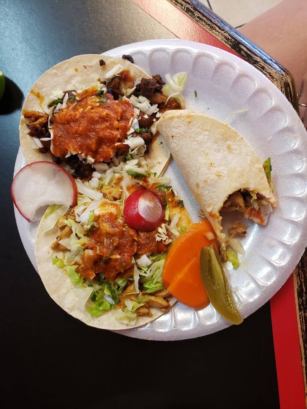 Las Morenas Taqueria | restaurant | 585 River Rd, Eugene, OR 97404, USA | 5414631389 OR +1 541-463-1389