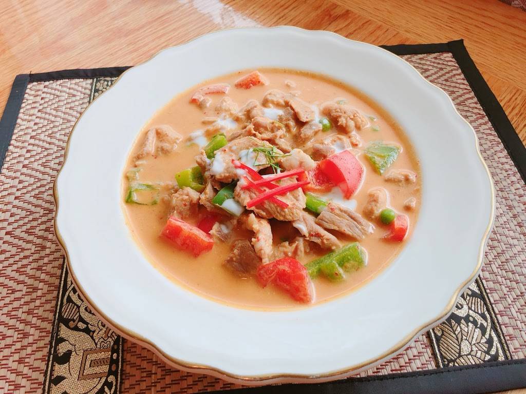 Bangkok Thai Kitchen | restaurant | 321B W Grove St, Middleborough, MA 02346, USA | 7744194968 OR +1 774-419-4968