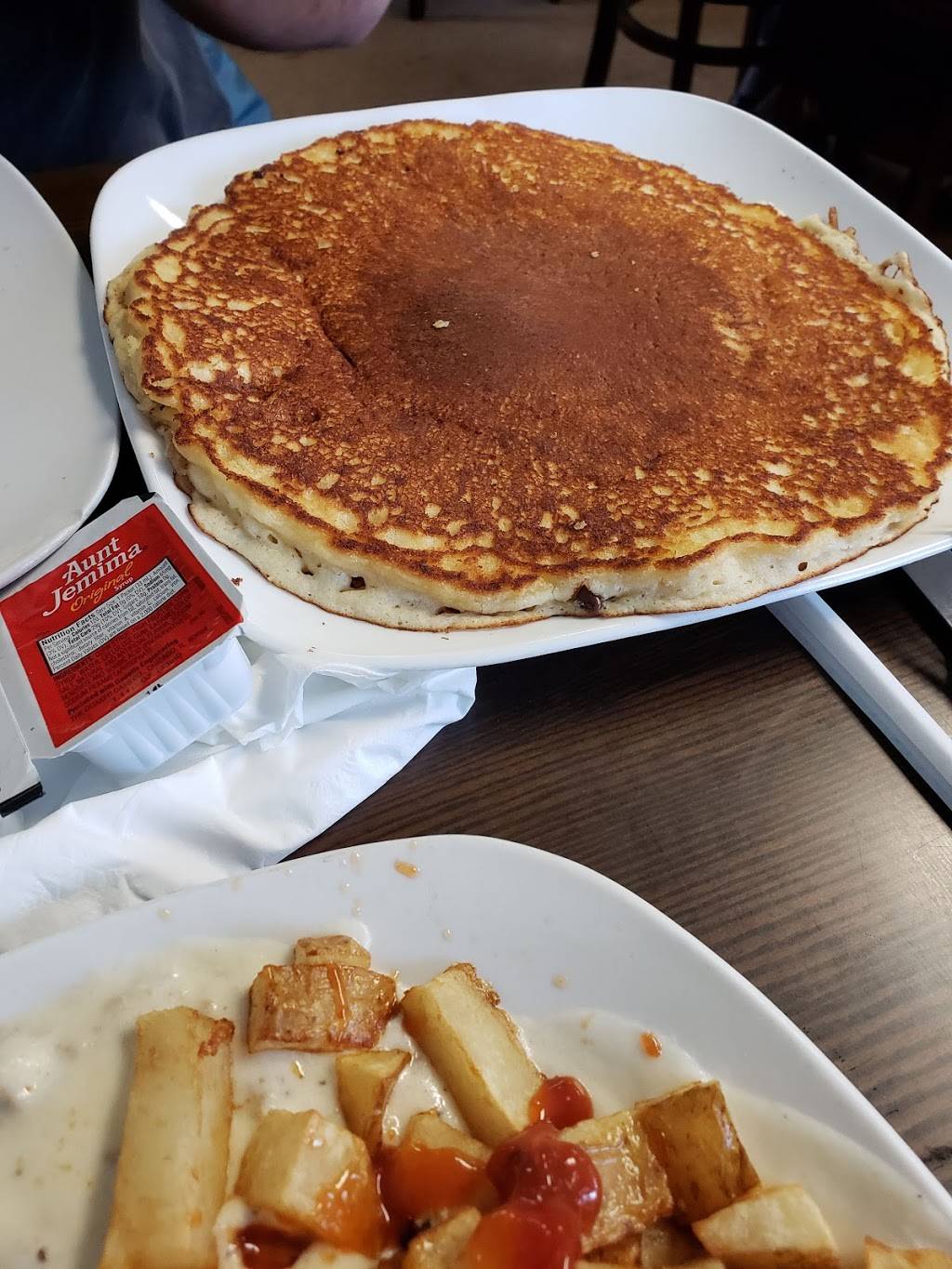 Boudreaus Bistro | restaurant | 3 Water St, Greene, NY 13778, USA | 6078754147 OR +1 607-875-4147