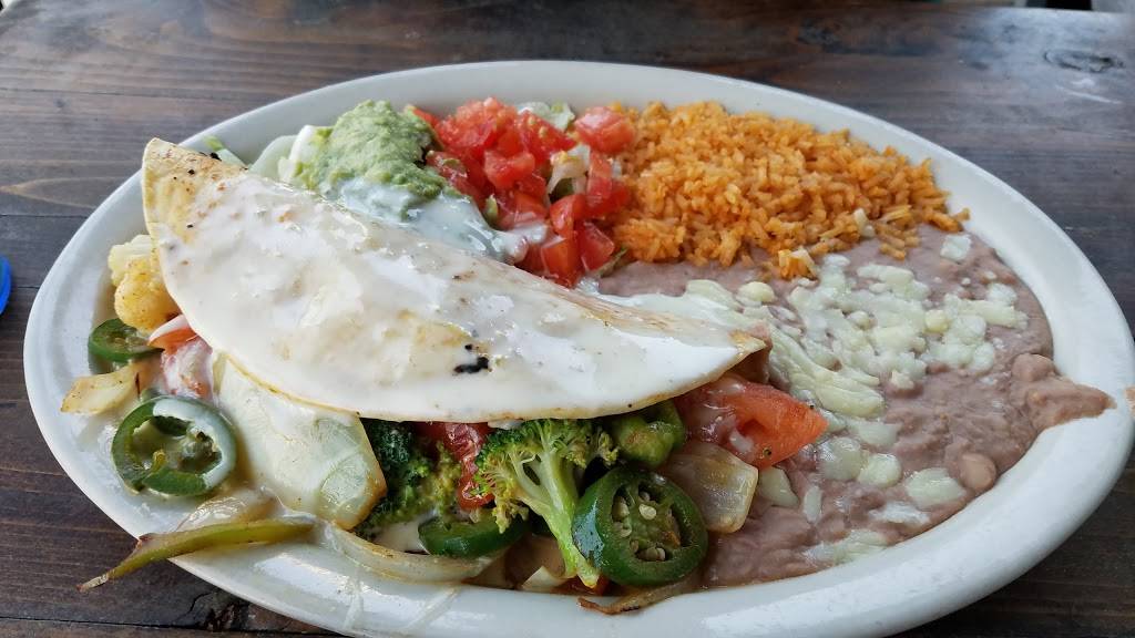 Los Agaves | restaurant | 1003 Dunbar Ave, Dunbar, WV 25064, USA | 6812058372 OR +1 681-205-8372