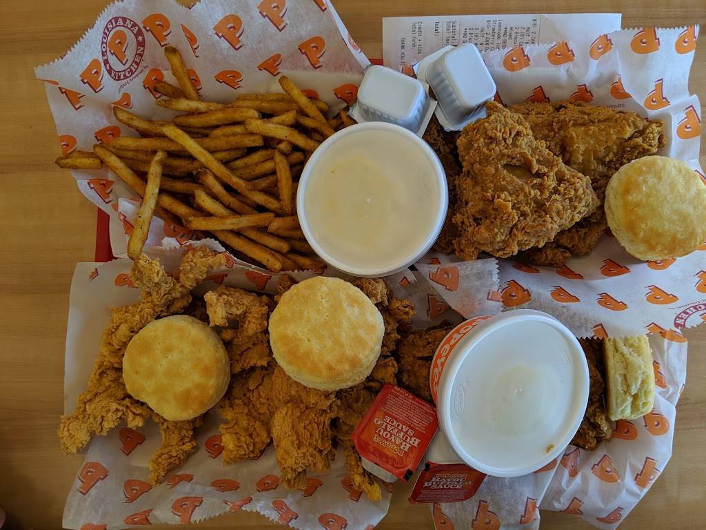 Popeyes Louisiana Kitchen | restaurant | 1325 Hamner Ave, Norco, CA 92860, USA | 9512730600 OR +1 951-273-0600