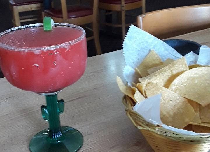 El Paricutin Mexican | restaurant | 1050 US-27, Cynthiana, KY 41031, USA | 8592349868 OR +1 859-234-9868