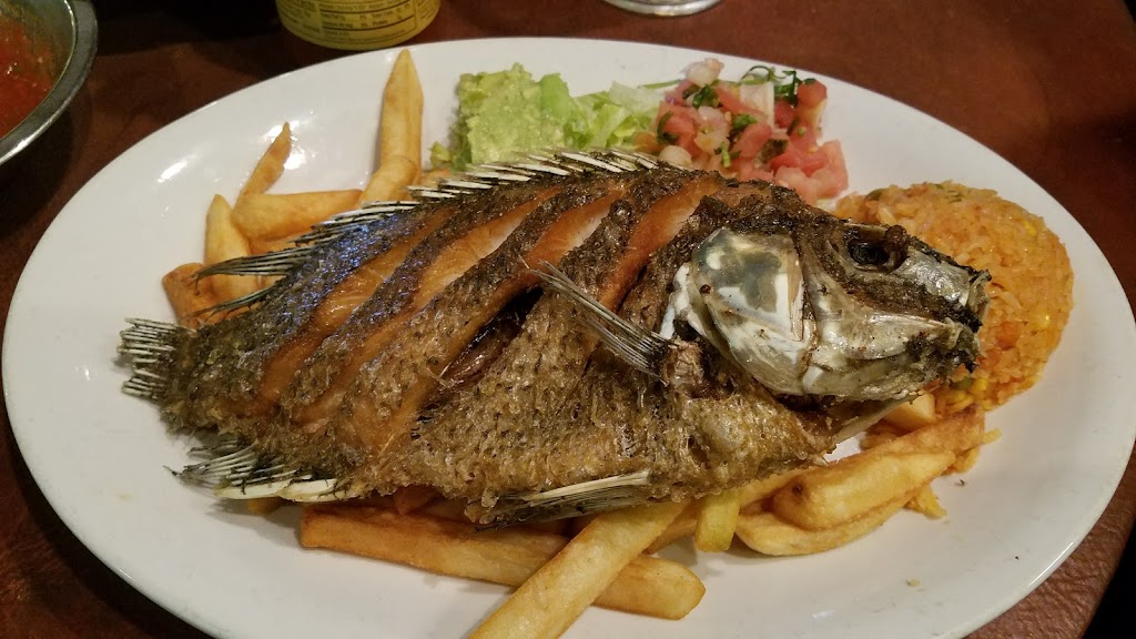 Rio Bravo | restaurant | 4033 E Belknap St, Fort Worth, TX 76111, USA | 6823129766 OR +1 682-312-9766