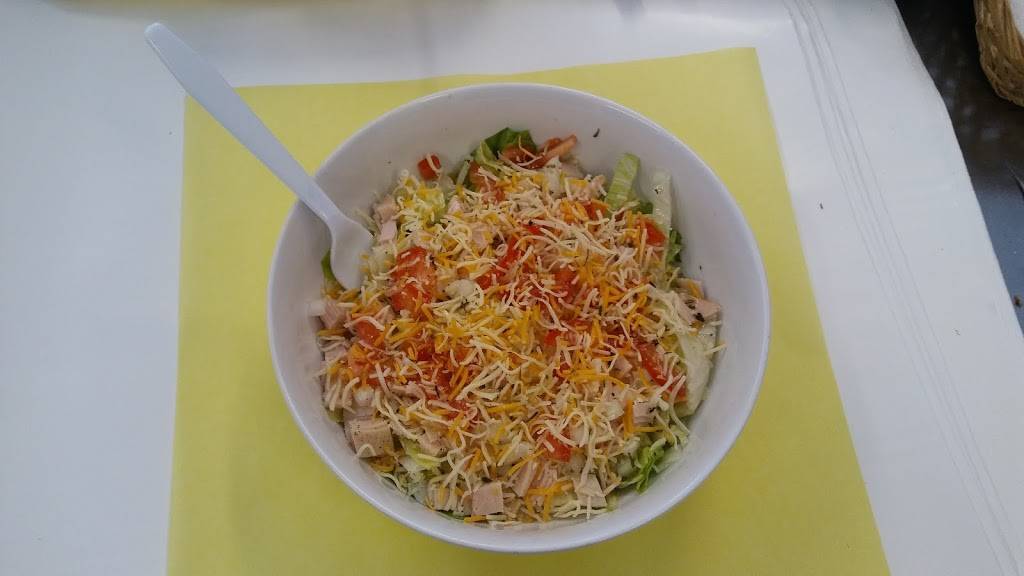 Jo-Eds Bomber Inc | restaurant | 1924 W Pioneer Pkwy, Pantego, TX 76013, USA | 8172777041 OR +1 817-277-7041