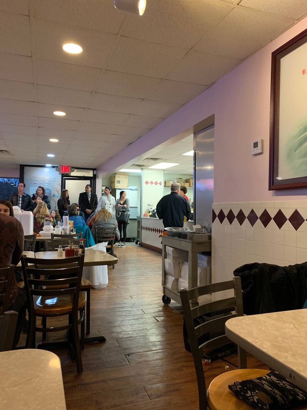 Three Happiness Express | meal takeaway | 5107 Leavenworth St, Omaha, NE 68106, USA | 4025588899 OR +1 402-558-8899