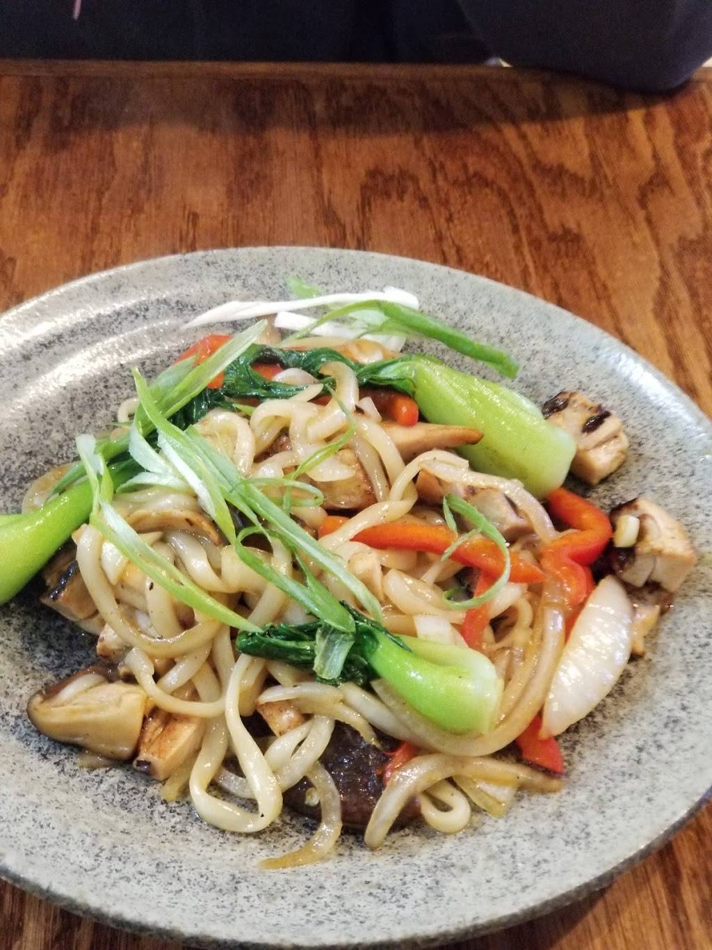 Three Bowls Noodle House | restaurant | 6328 Roosevelt Ave, Woodside, NY 11377, USA | 7184069886 OR +1 718-406-9886