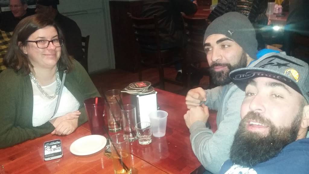 Grand Oaks | Restaurant & Sports Lounge | night club | 3701 Grand Ave, Oakland, CA 94610, USA | 5104515253 OR +1 510-451-5253