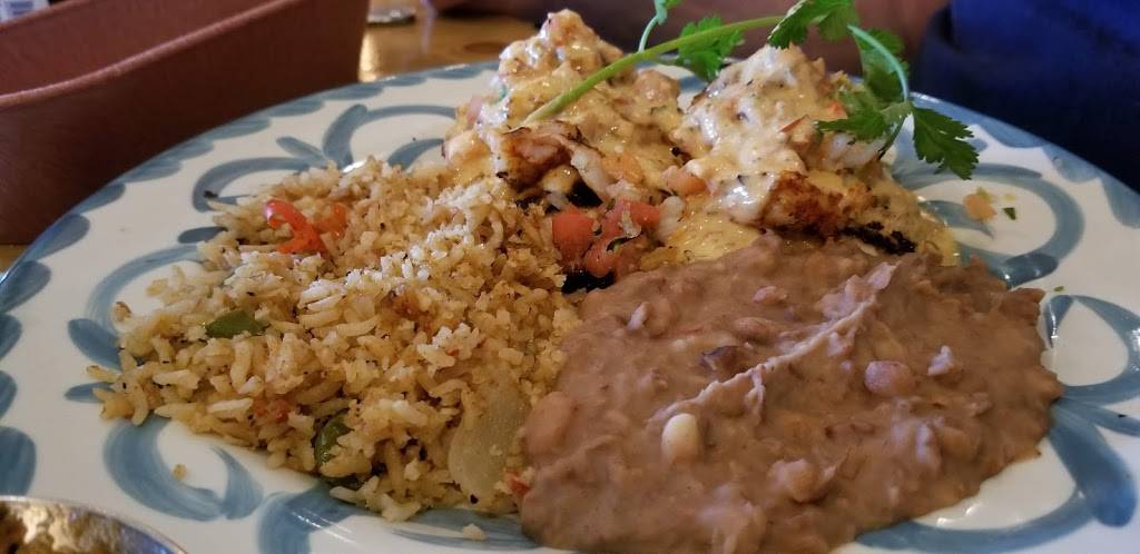 Lupe Tortilla | restaurant | 240 Bass Pro Dr, Round Rock, TX 78665, USA | 5129752440 OR +1 512-975-2440