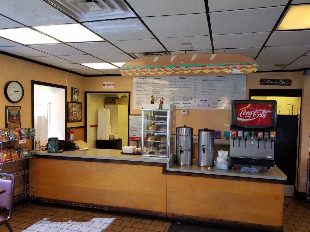 Presuttis Italian Subs | restaurant | 3600 Okeechobee Rd, Fort Pierce, FL 34947, USA | 7724657767 OR +1 772-465-7767