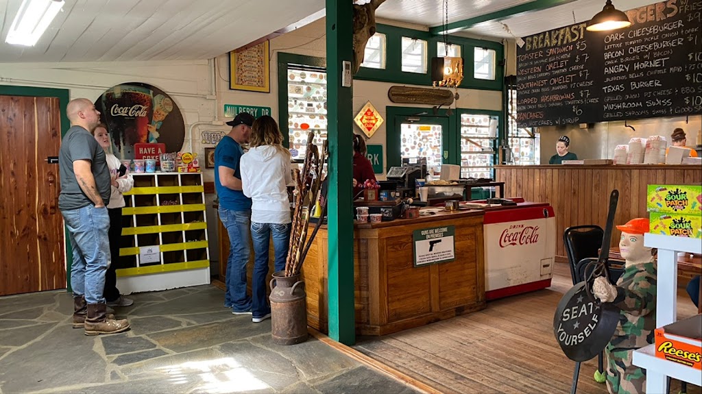 Oark General Store | restaurant | 117 Co Rd 5241, Oark, AR 72852, USA | 4792923351 OR +1 479-292-3351