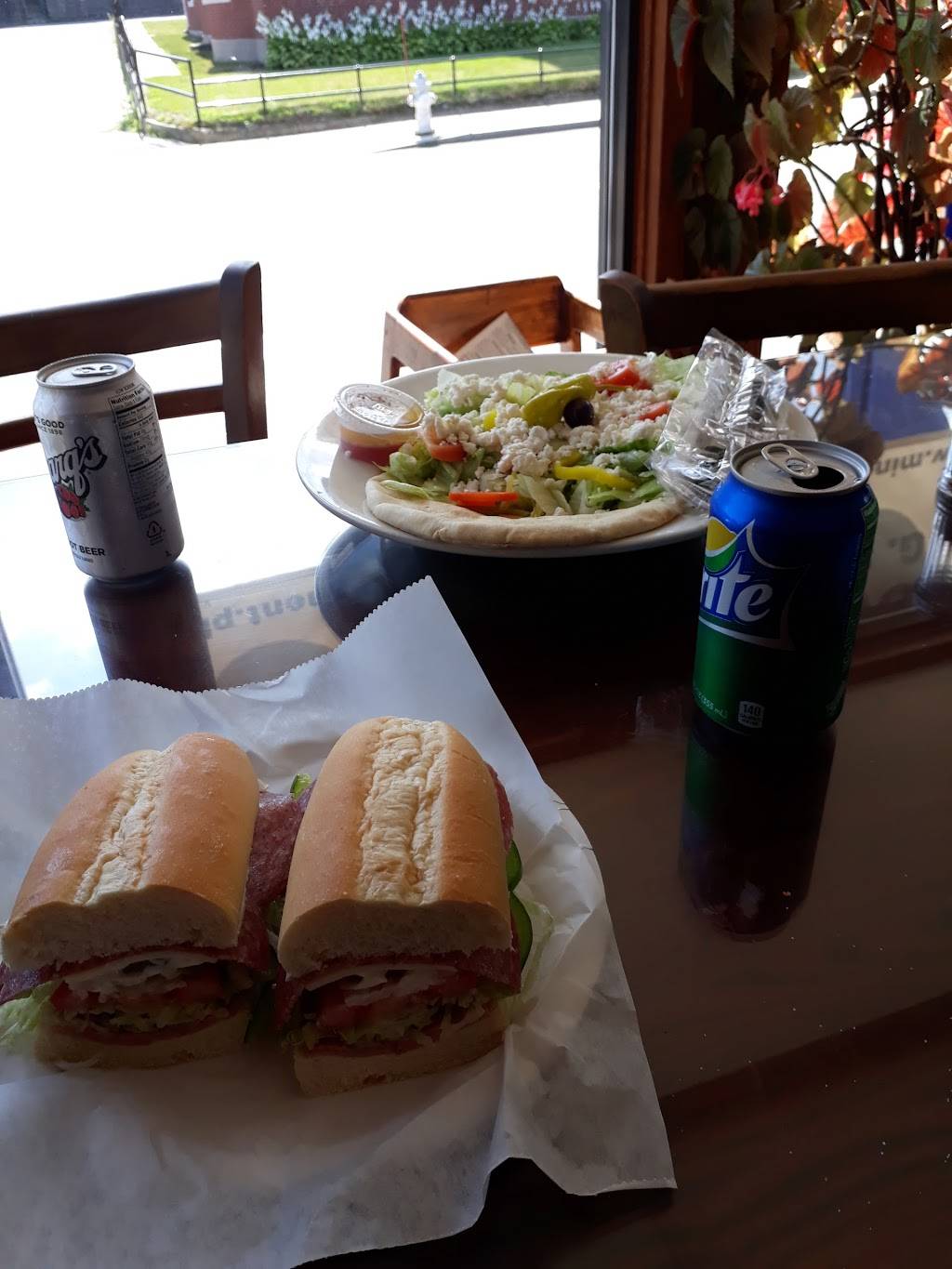 Minerva Pizzeria and Slice House | restaurant | 257 Main St, Wareham, MA 02571, USA | 5082953909 OR +1 508-295-3909